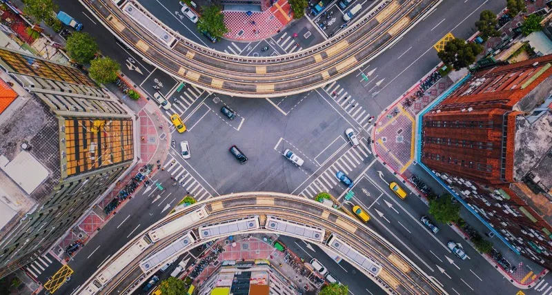 imgi_40_mms_product-page-trk-neo_use-case_reflectivesurfaceanalysis_800x428