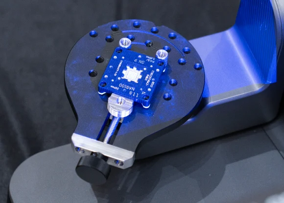 AutoScan Inspec2 Metrology-Grade 3D Scanning Accuracy AutoScan Inspec2 scanning a small electronic circuit board mounted on its rotating platform for high-precision 3D measurement.