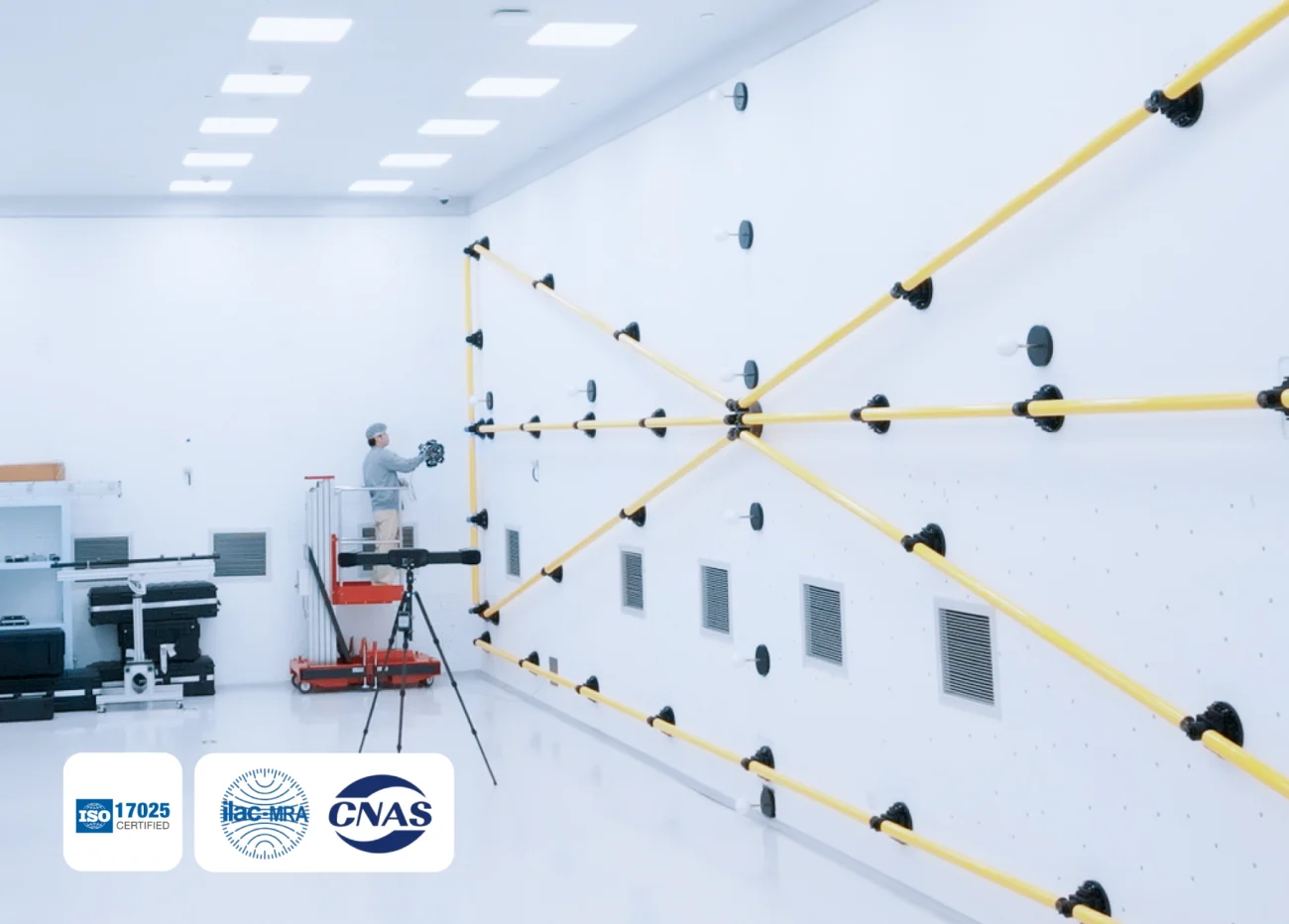 SHINING 3D Accredited Accuracy Laboratory | FreeScan UE Nova Series SHINING 3D accredited metrology laboratory with a technician operating measurement equipment and ISO/IEC 17025, ILAC MRA and CNAS accreditation logos.